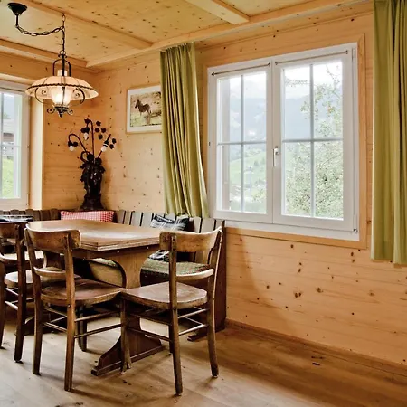 Chalet Gletscherbach - Griwa Rent Ag Dağ evi *